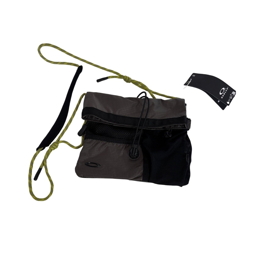 Oakley Reserve Pouch Granite Gray Ripstop Crossbody Bag NEW Outdoors